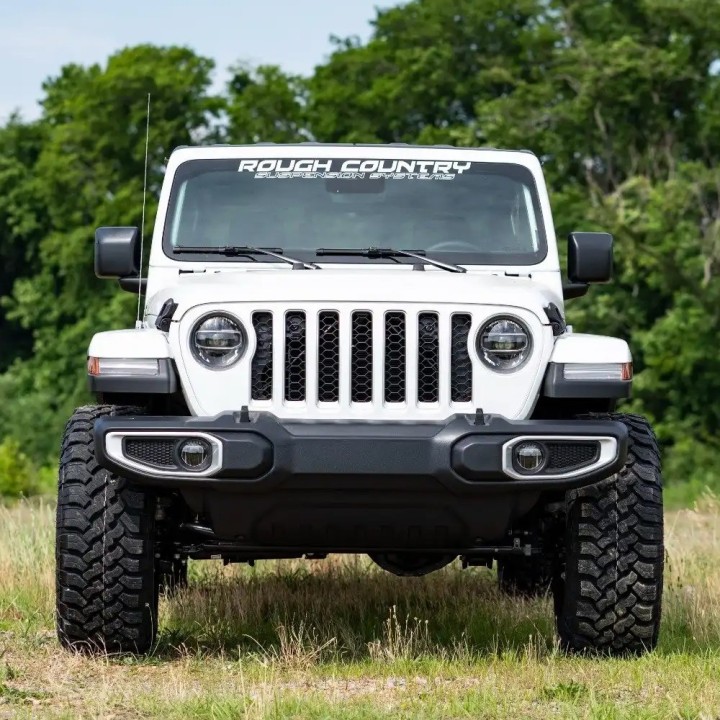 Zestaw wyrównujący Rough Country Lift 2,5" - ujęcie 3