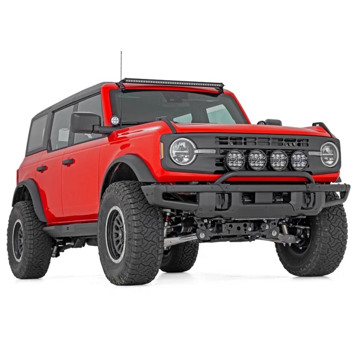 Bull bar z mocowaniem oświetlenia LED Rough Country