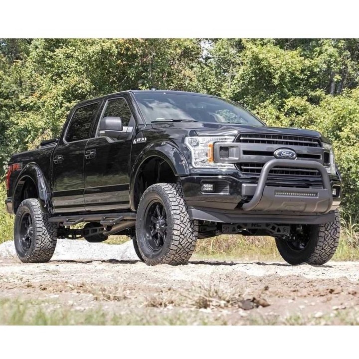 Zestaw zawieszenia Rough Country Lift 6" | Szekla4x4
