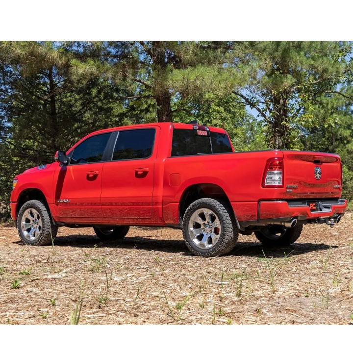 Amortyzatory gazowe przód Coilover Rough Country Lift 0-2"