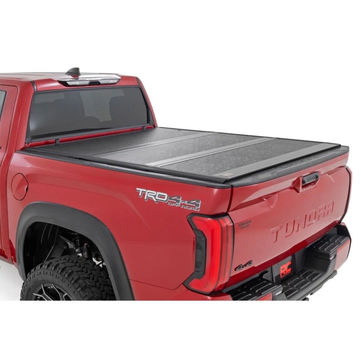 Hard tonneau cover tri-fold niski profil Rough Country