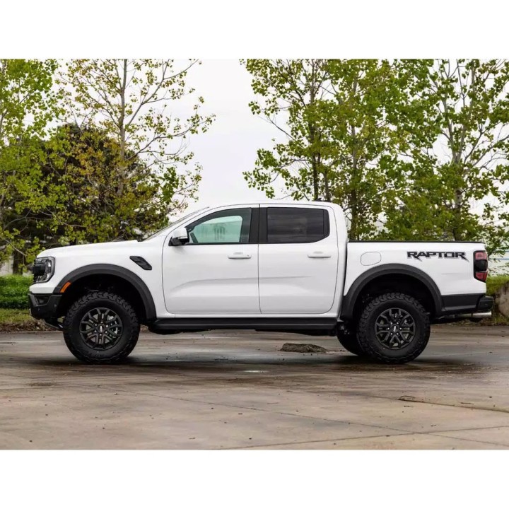 Zestaw wyrównujący Rough Country Lift 2" - ujęcie 4