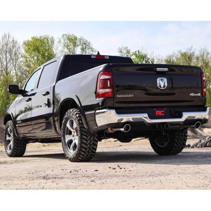 Zestaw wyrównujący Rough Country Lift 2" - ujęcie 4