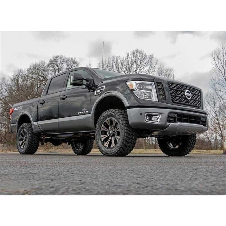 Zestaw zawieszenia Rough Country Lift 6" Titan XD - ujęcie 7
