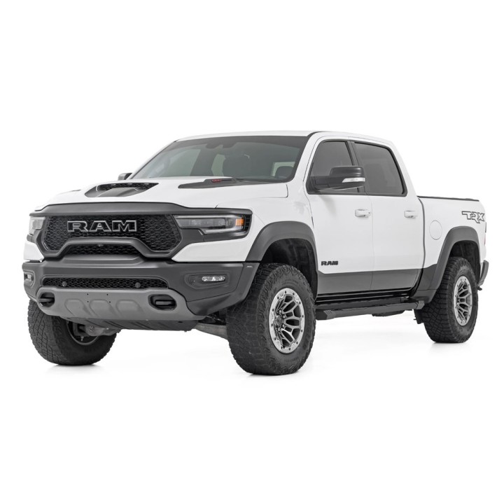 Progi, stopnie boczne Rough Country do RAM 1500 DT
