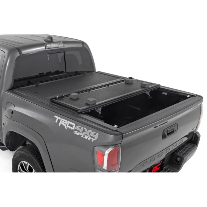 Hard tonneau cover tri-fold niski profil Rough Country