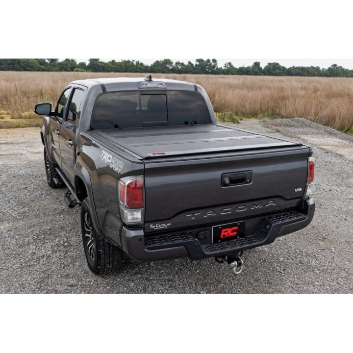 Hard tonneau cover tri-fold niski profil Rough Country