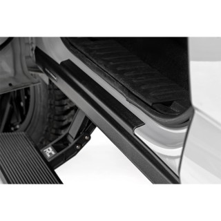 Osłony progów Trail Cladding Rough Country | Szekla4x4