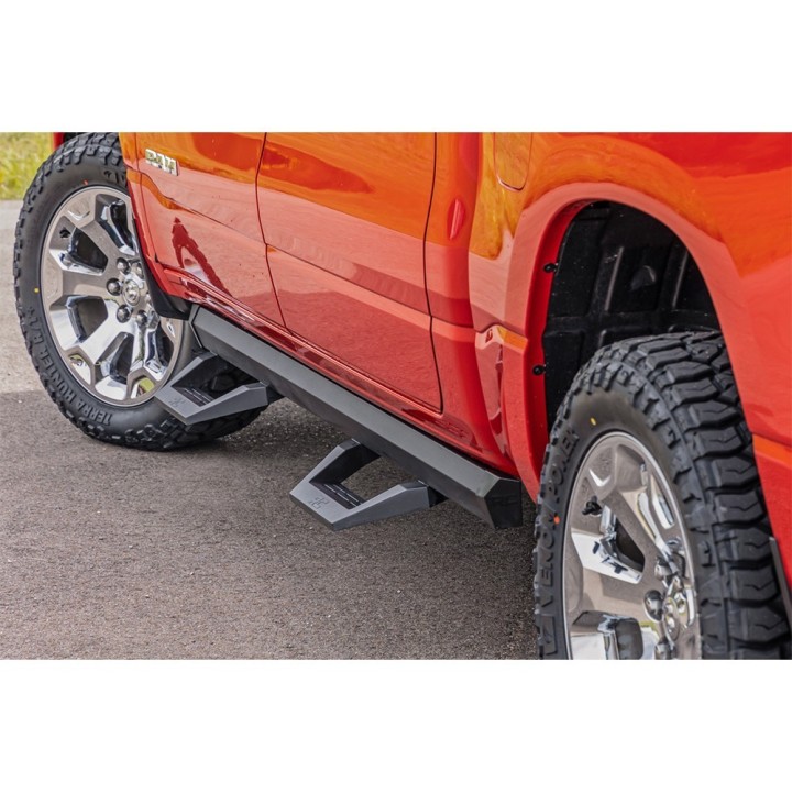 Progi, stopnie regulowane Rough Country | Szekla4x4