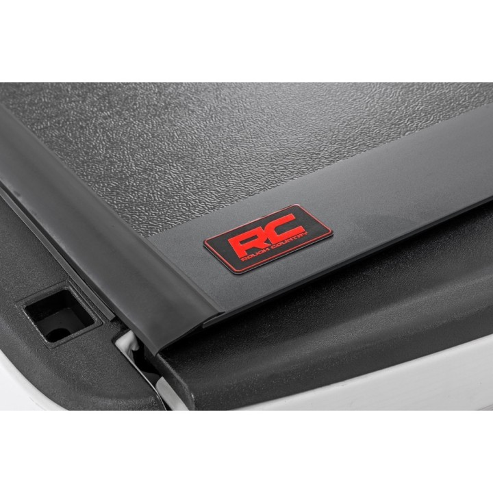 Hard tonneau cover tri-fold niski profil Rough Country