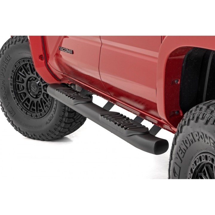 Progi, stopnie boczne czarne Rough Country | Szekla4x4