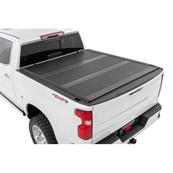 Twarda pokrywa paki tri-fold niski profil Rough Country