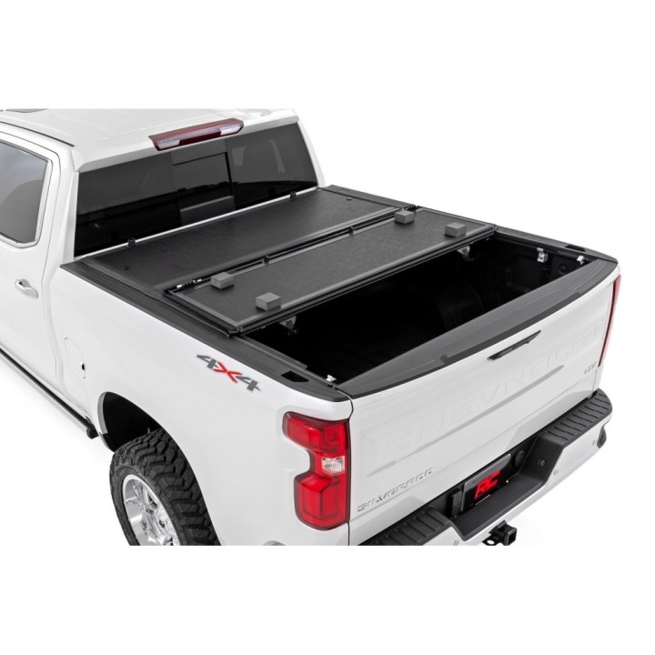 Twarda pokrywa paki tri-fold niski profil Rough Country