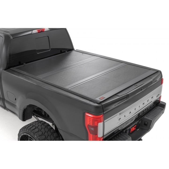 Twarda pokrywa paki tri-fold niski profil Rough Country