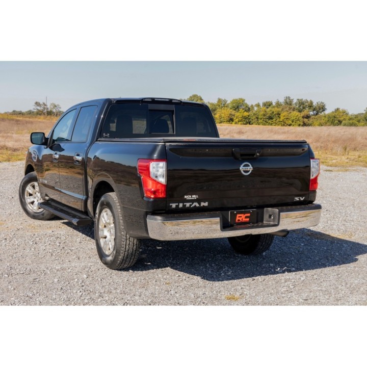 Progi, stopnie boczne aluminiowe Rough Country | Szekla4x4