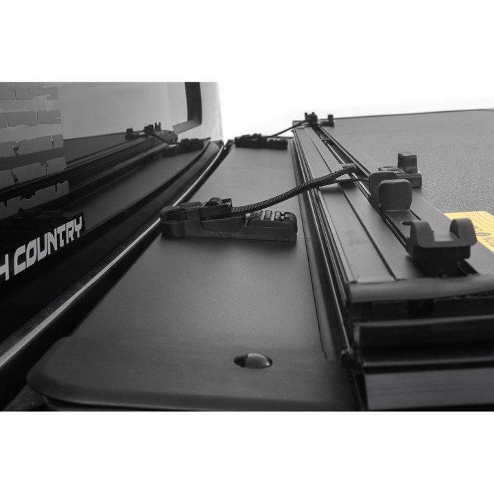Twarda pokrywa paki tri-fold flip up Rough Country