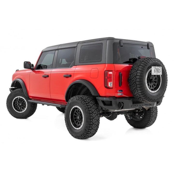 Progi, stopnie boczne do New Bronco 4 Drzwi | Szekla4x4