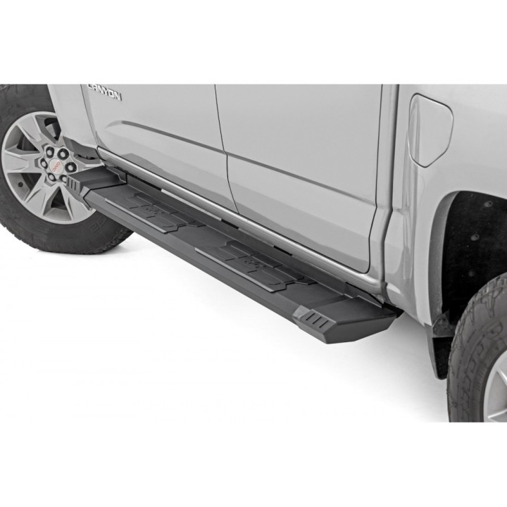 Progi, stopnie boczne aluminiowe Rough Country | Szekla4x4