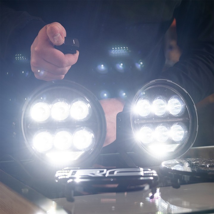 Lampy LED 6,5" okrągłe Białe/Amber DRL Rough Country
