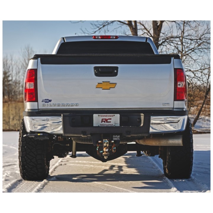 Wysuwany stopień tył Rough Country - ujęcie 3