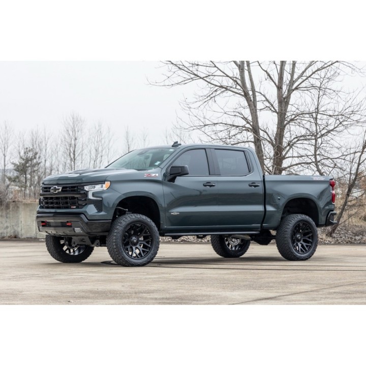 Zestaw zawieszenia Rough Country Lift 4" Diesel - ujęcie 3