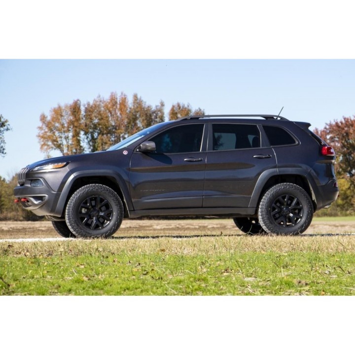 Zestaw zawieszenia Rough Country Lift 2" - ujęcie 3