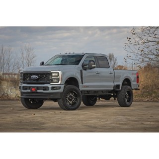 Zestaw zawieszenia Rough Country Lift 4,5" Diesel - ujęcie 2