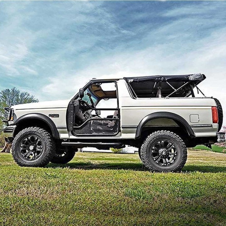 Zestaw zawieszenia Rough Country Lift 4" | Szekla4x4