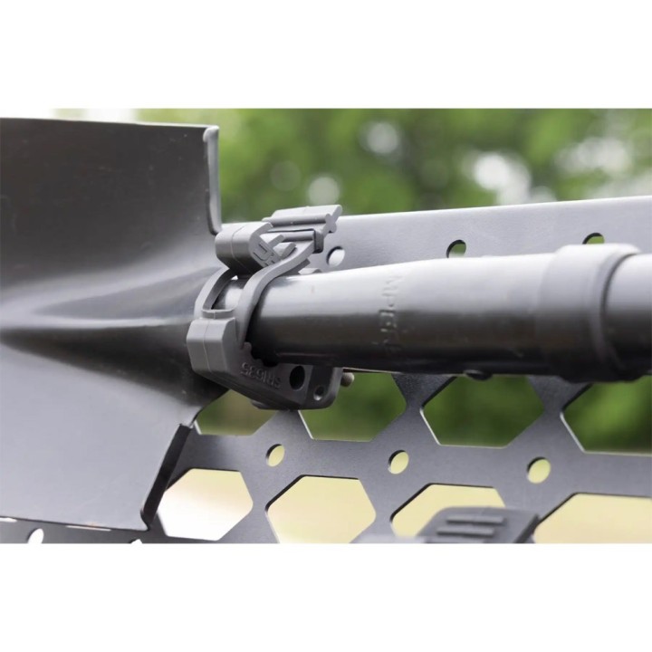 Gumowy zacisk 1,75-4,5" do paneli Molle Rough Country