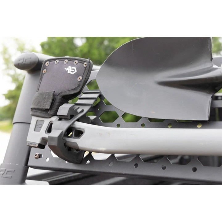 Gumowy zacisk 1,75-4,5" do paneli Molle Rough Country