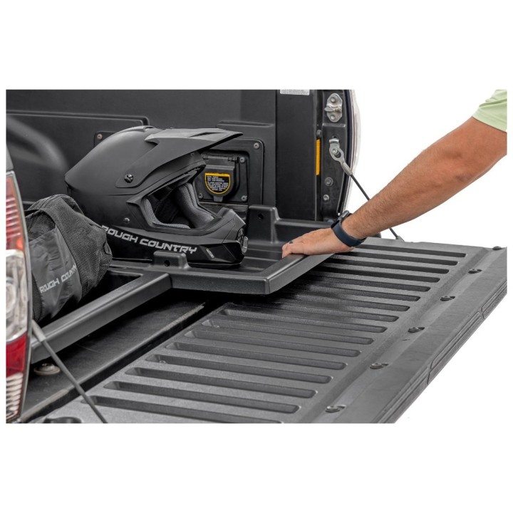Wysuwany system załadunkowy paki Mid-Size Rough Country - ujęcie 5