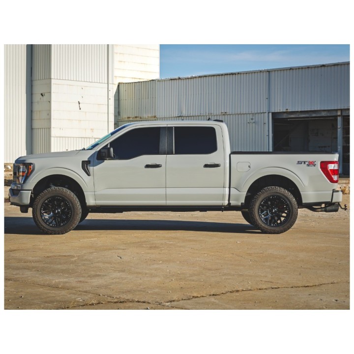 Progi elektryczne HT-Series Rough Country Crew Cab - ujęcie 11