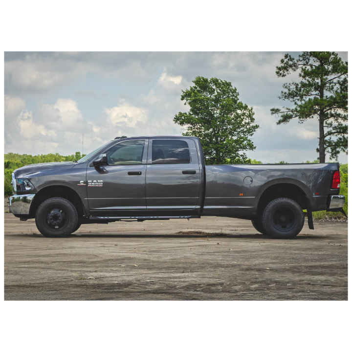 Progi, stopnie boczne Rough Country AC2 Crew Cab - ujęcie 10