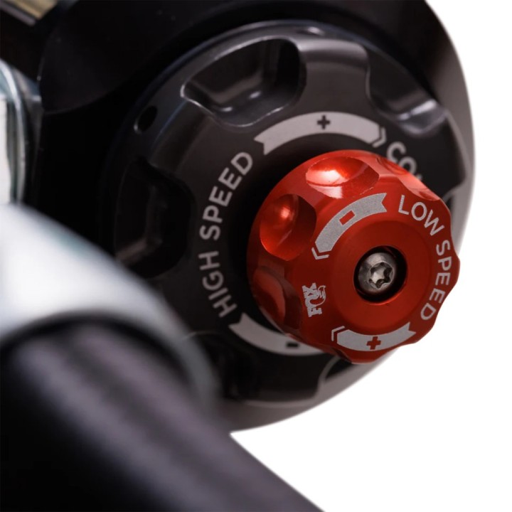 Amortyzator gazowy tył FOX Performance Elite 2.5 Reservoir Regulowany DSC Lift 0-1,5" - ujęcie 3
