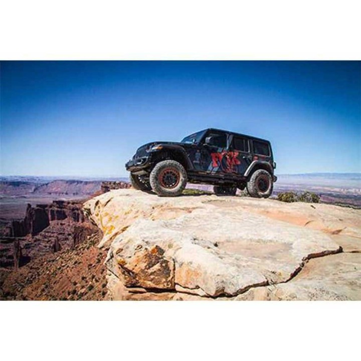 Zestaw zawieszenia J-Venture JKS Lift 2,5" | Szekla4x4