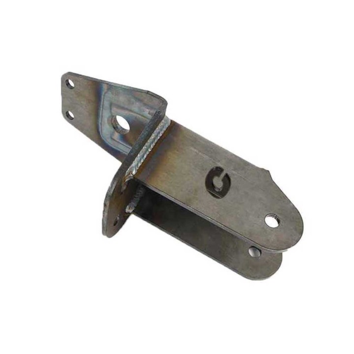 Relokacja mocowania drążka Panharda przód Clayton Lift 6-8"
