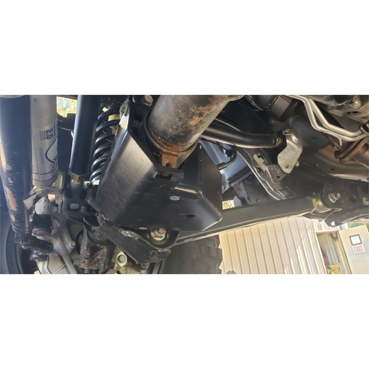 Front axle disconnect skid plate FAD Clayton | Szekla4x4