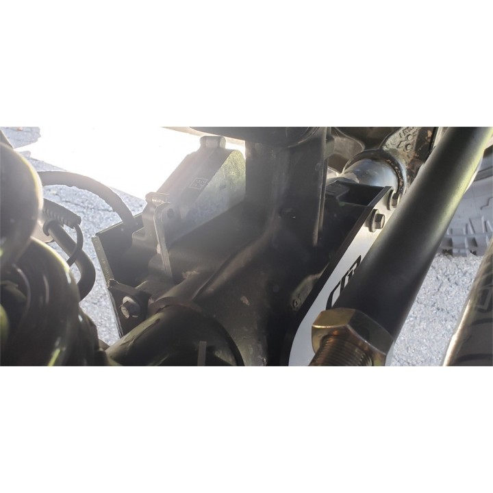 Front axle disconnect skid plate FAD Clayton | Szekla4x4