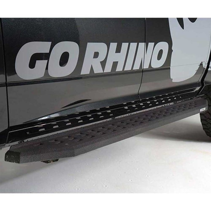 Progi, stopnie boczne Bedliner Go Rhino | Szekla4x4