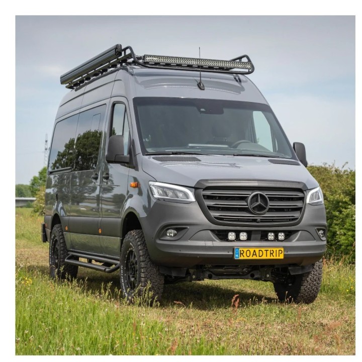 Osłona maski owiewka do Sprinter III (W907/W910) | Szekla4x4