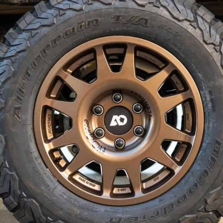 Dystanse do fabrycznych stalowych felg 20 mm Agile Offroad