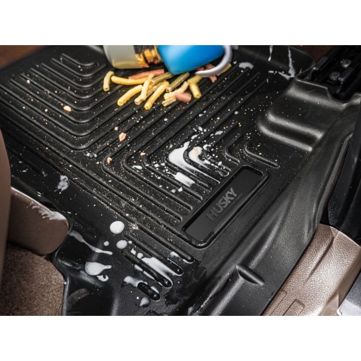 Front and rear Weatherbeater floor liners Husky Liners