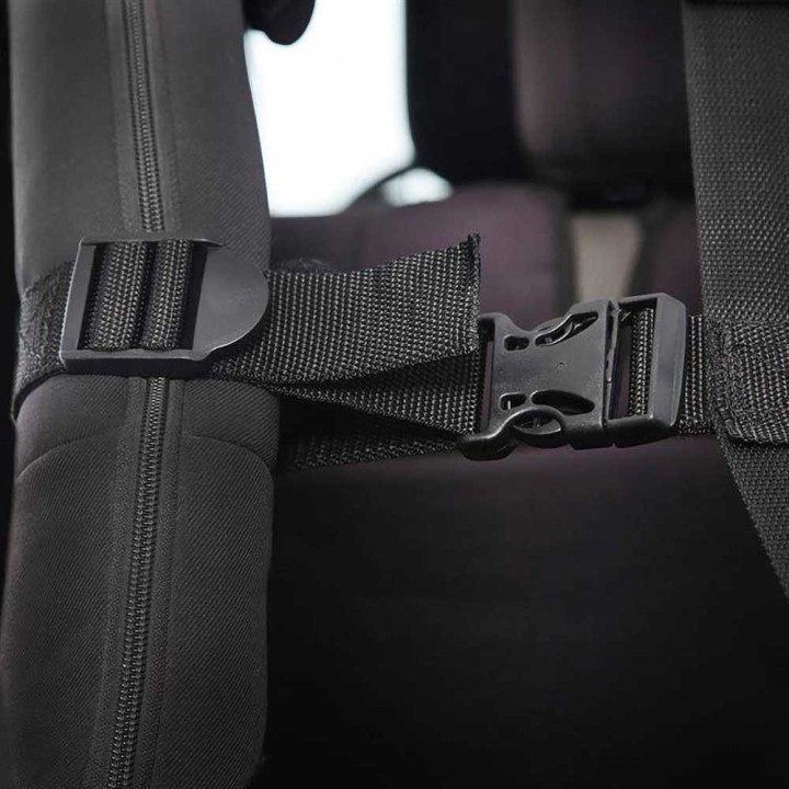 C.RES2 HD cargo restraint net Smittybilt | Szekla4x4