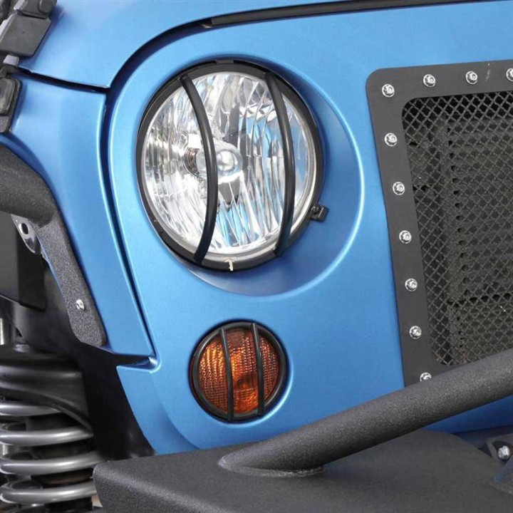 Black steel headlight guards Smittybilt | Szekla4x4