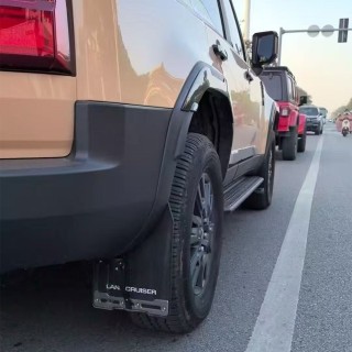 Chlapacze błotników OFD do Land Cruiser Prado 250 series