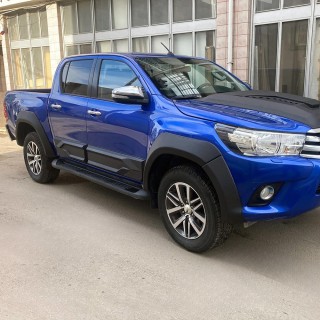 Poszerzenia błotników do Hilux Revo | Szekla4x4, Warszawa