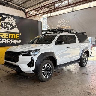 Poszerzenia błotników do Hilux Revo | Szekla4x4, Warszawa