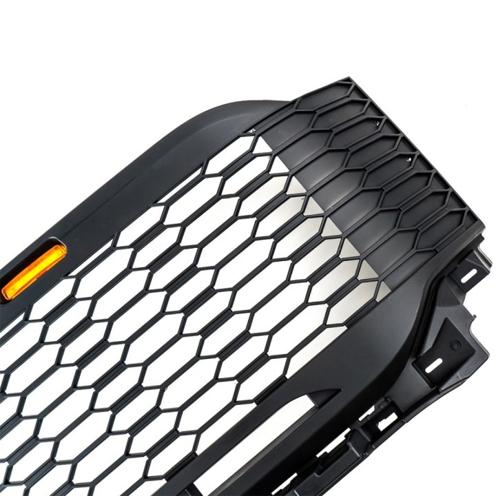 Grill z oświetleniem LED do F150 | Szekla4x4, Warszawa