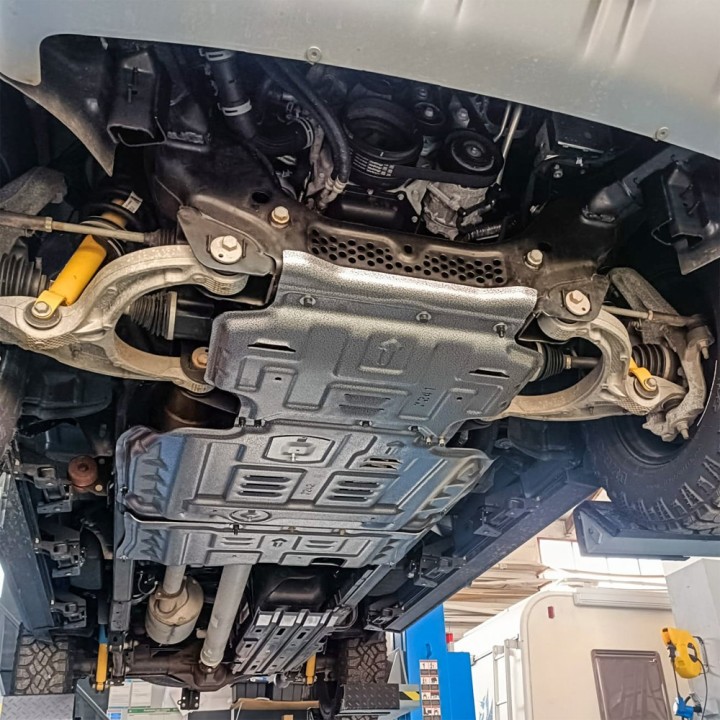 Steel skid plate set for the RAM 1500 DT | Szekla4x4