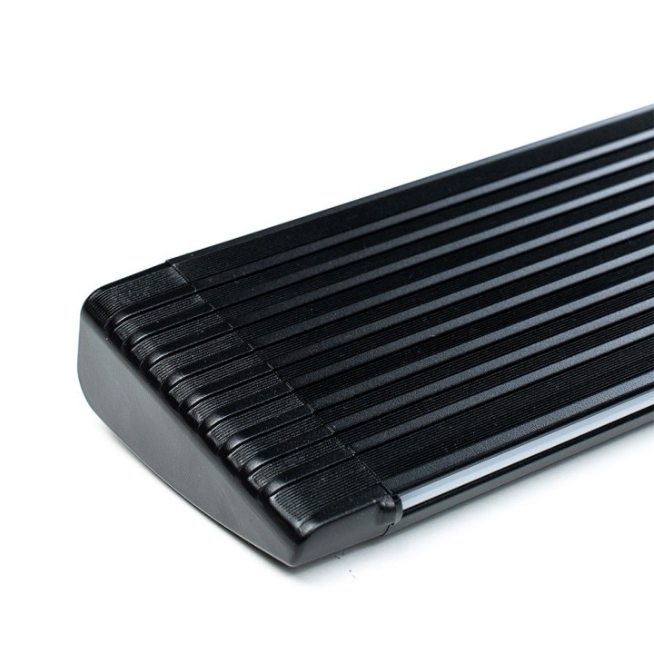 Electric running boards with LED lights GEN2 OFD | Szekla4x4